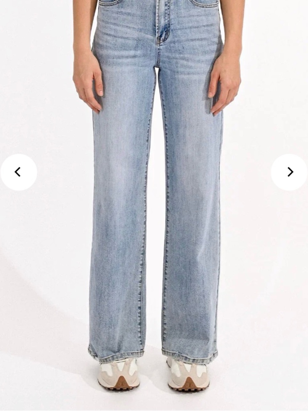 Molly Bracken Light Wash Wide Leg Women’s Jeans 26